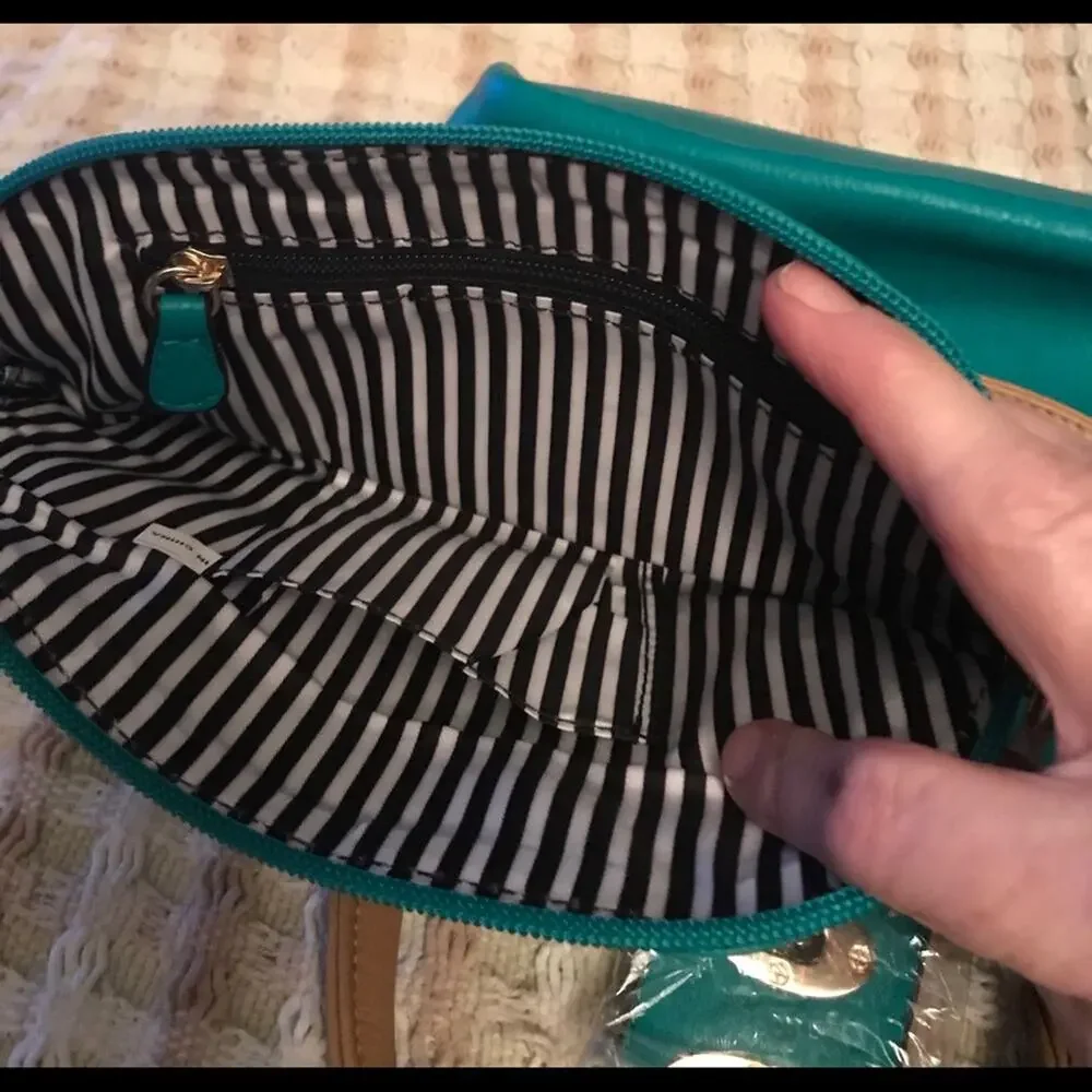 NWT Rimen &Co Seafoam Turnlock Tote and Rounded Pouch